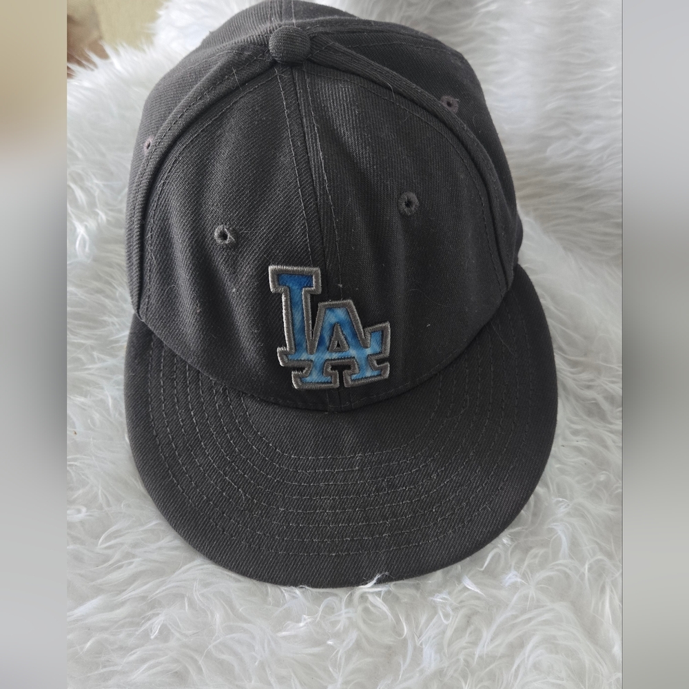 New Era‎ Black Cap with Blue Logo